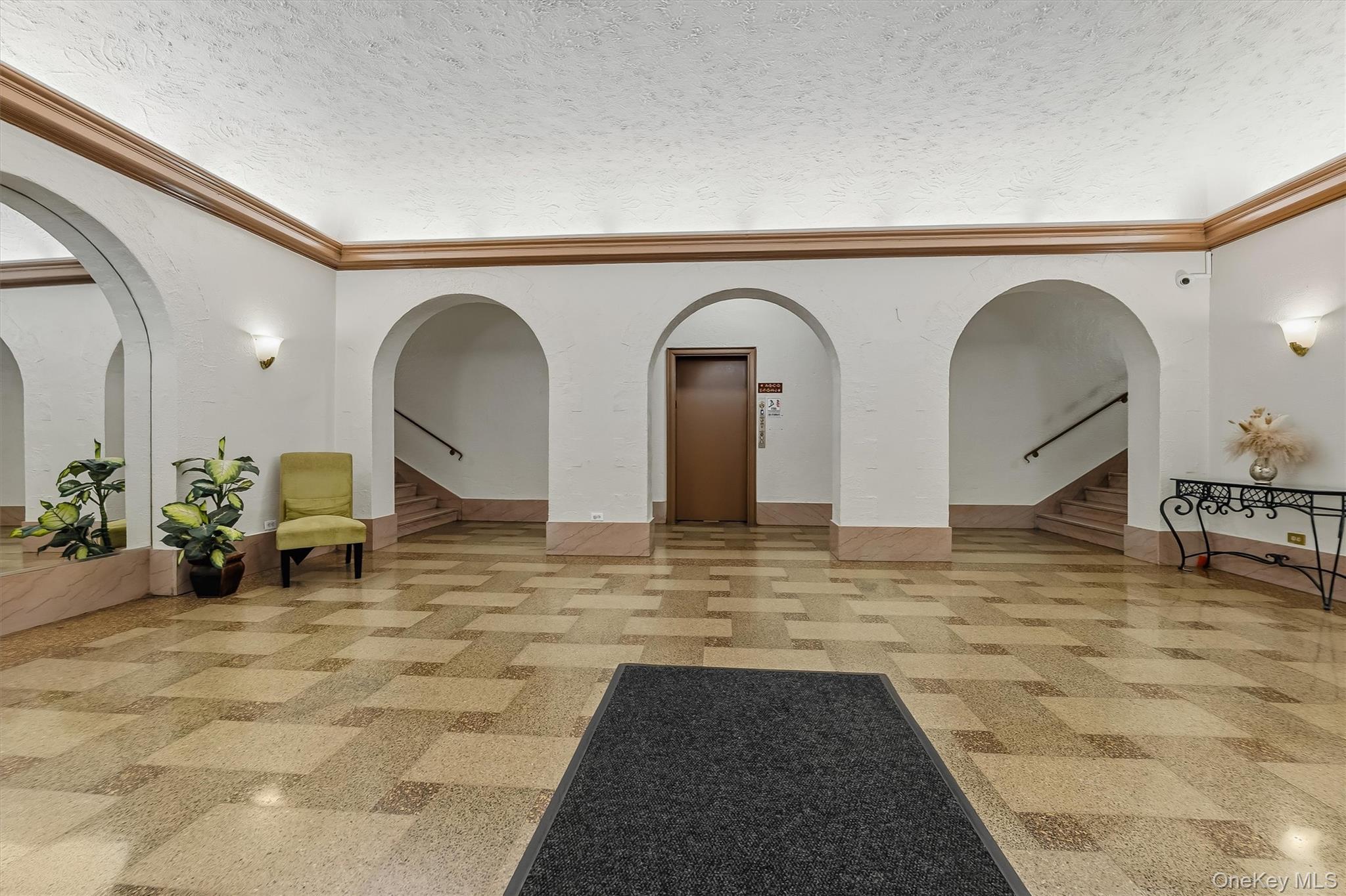 475 Bronx River Road, Unit 4B photo 3