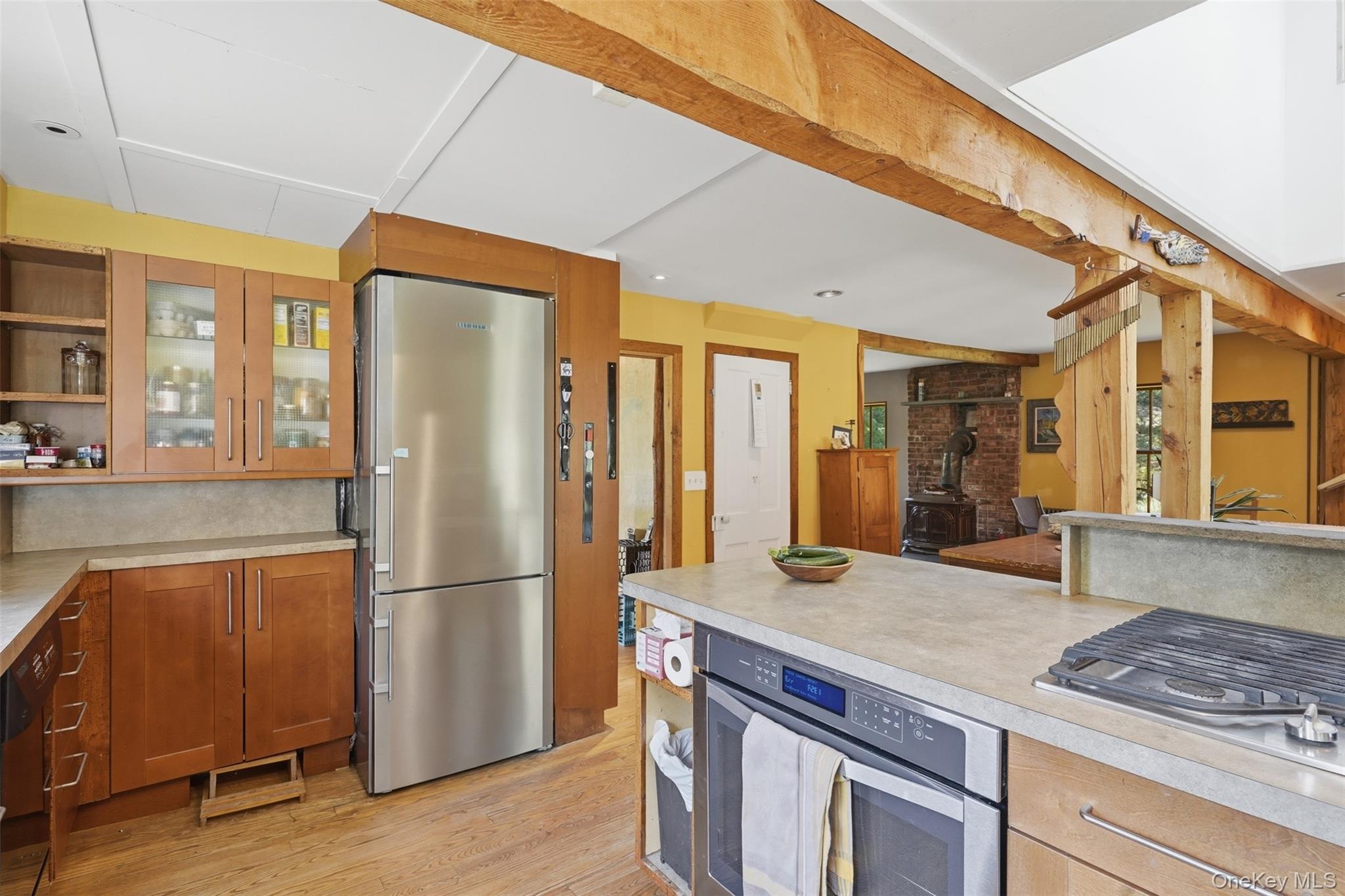 736 Sundown Road – For Sale photo 15