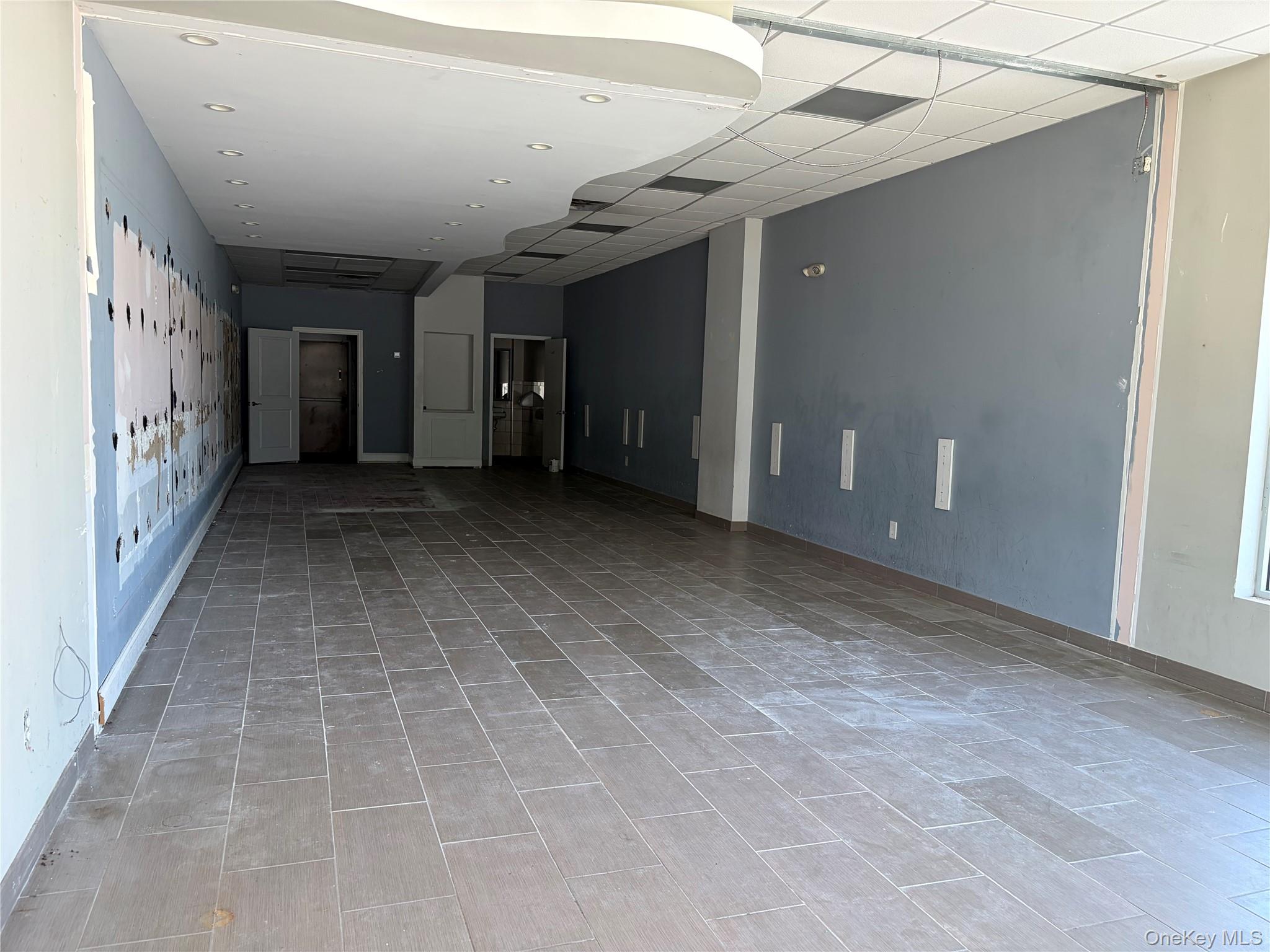 355 Union Boulevard – For Rent photo 6