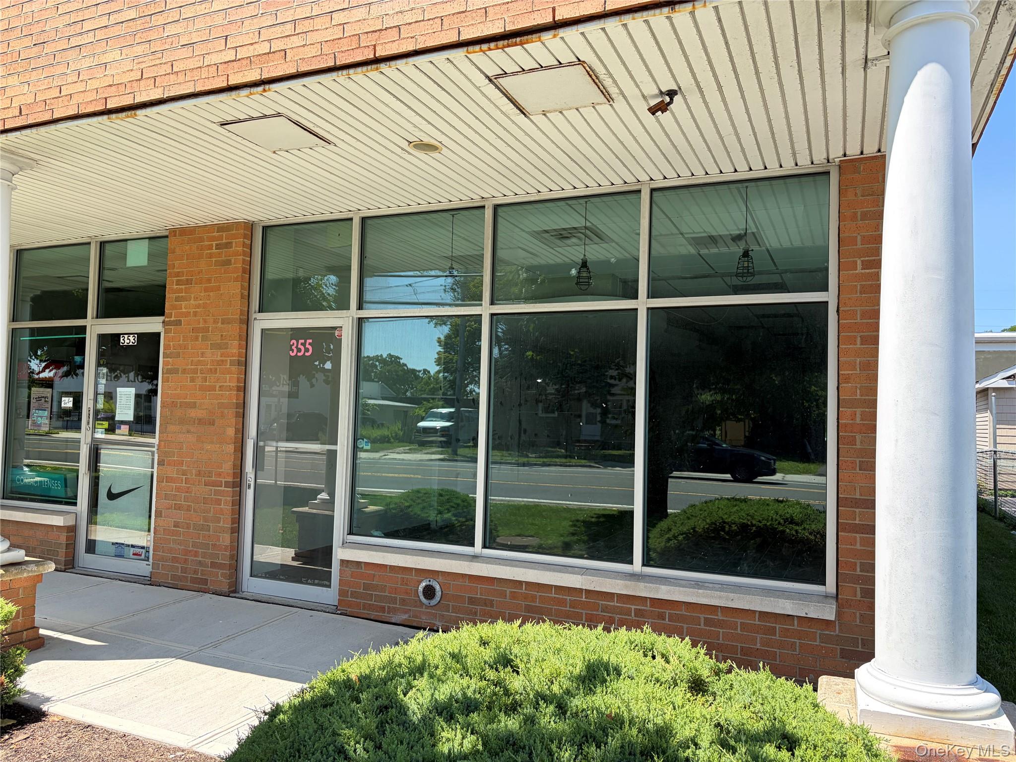 355 Union Boulevard – For Rent photo 4