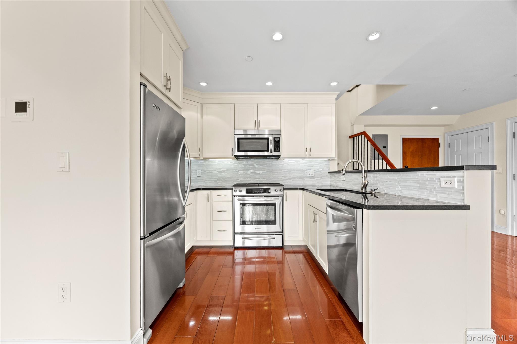 185 Battery Avenue, Unit 2A photo 5