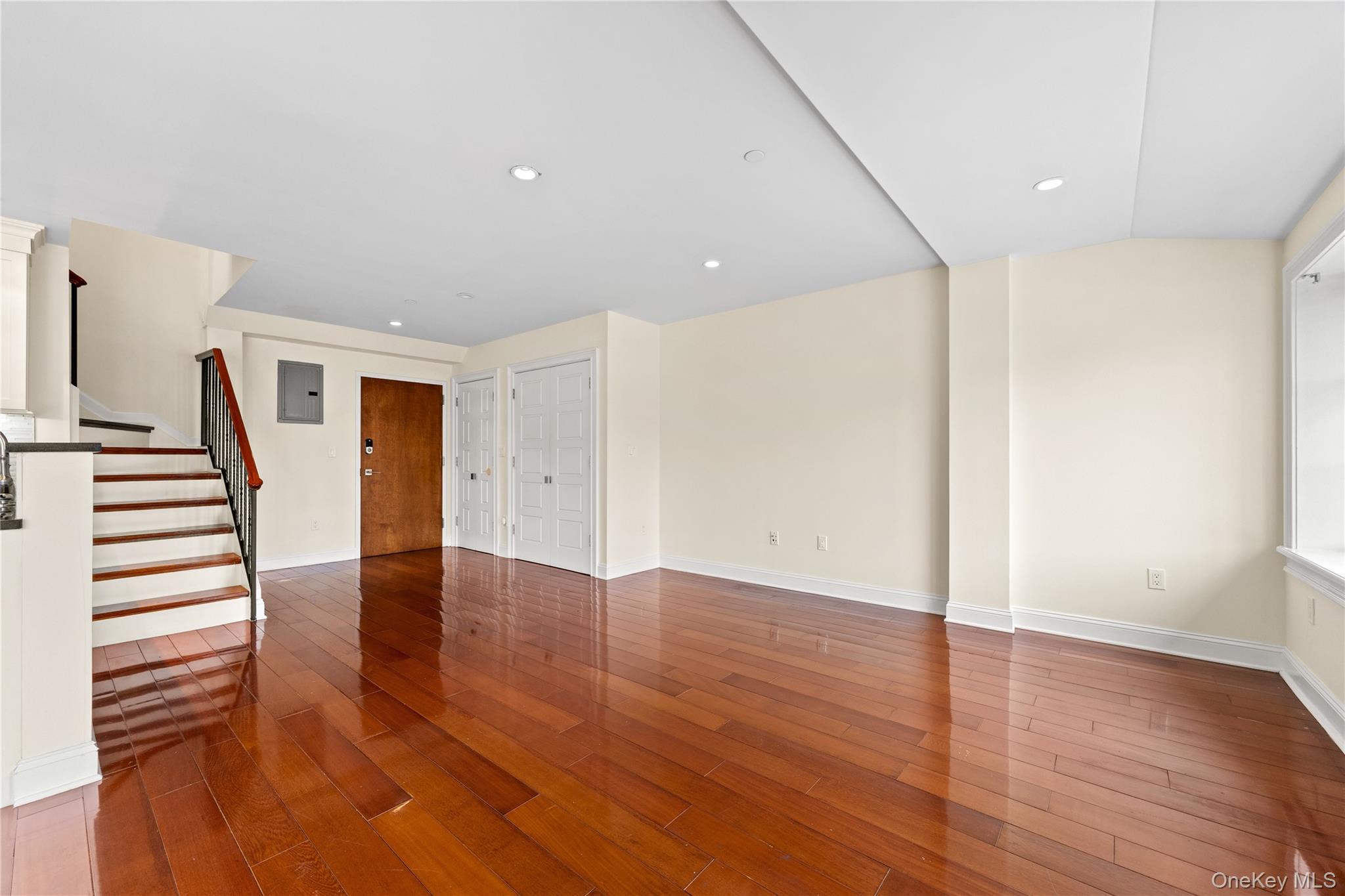 185 Battery Avenue, Unit 2A photo 17