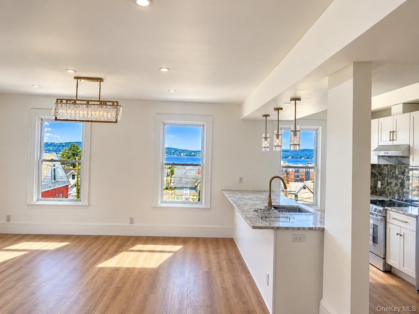 35 South Broadway, Unit Duplex photo 13