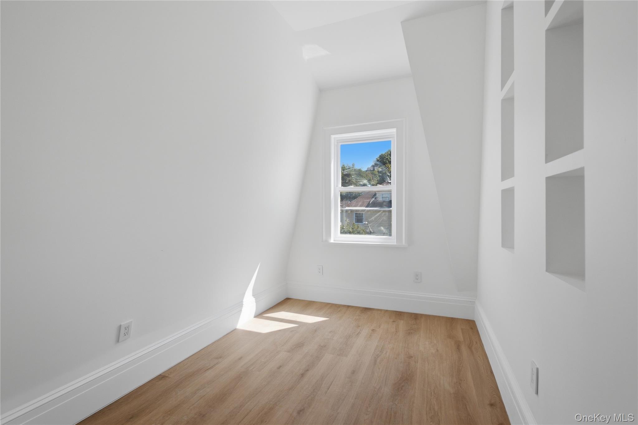 35 South Broadway, Unit Duplex photo 28