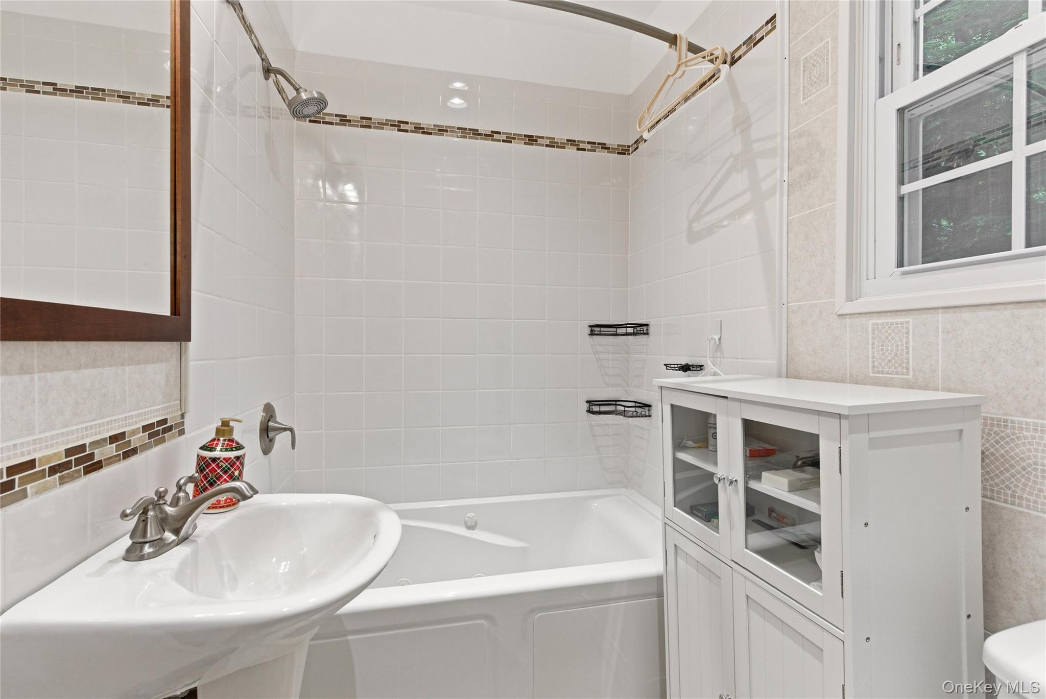 216 Catherine Street – For Sale photo 20
