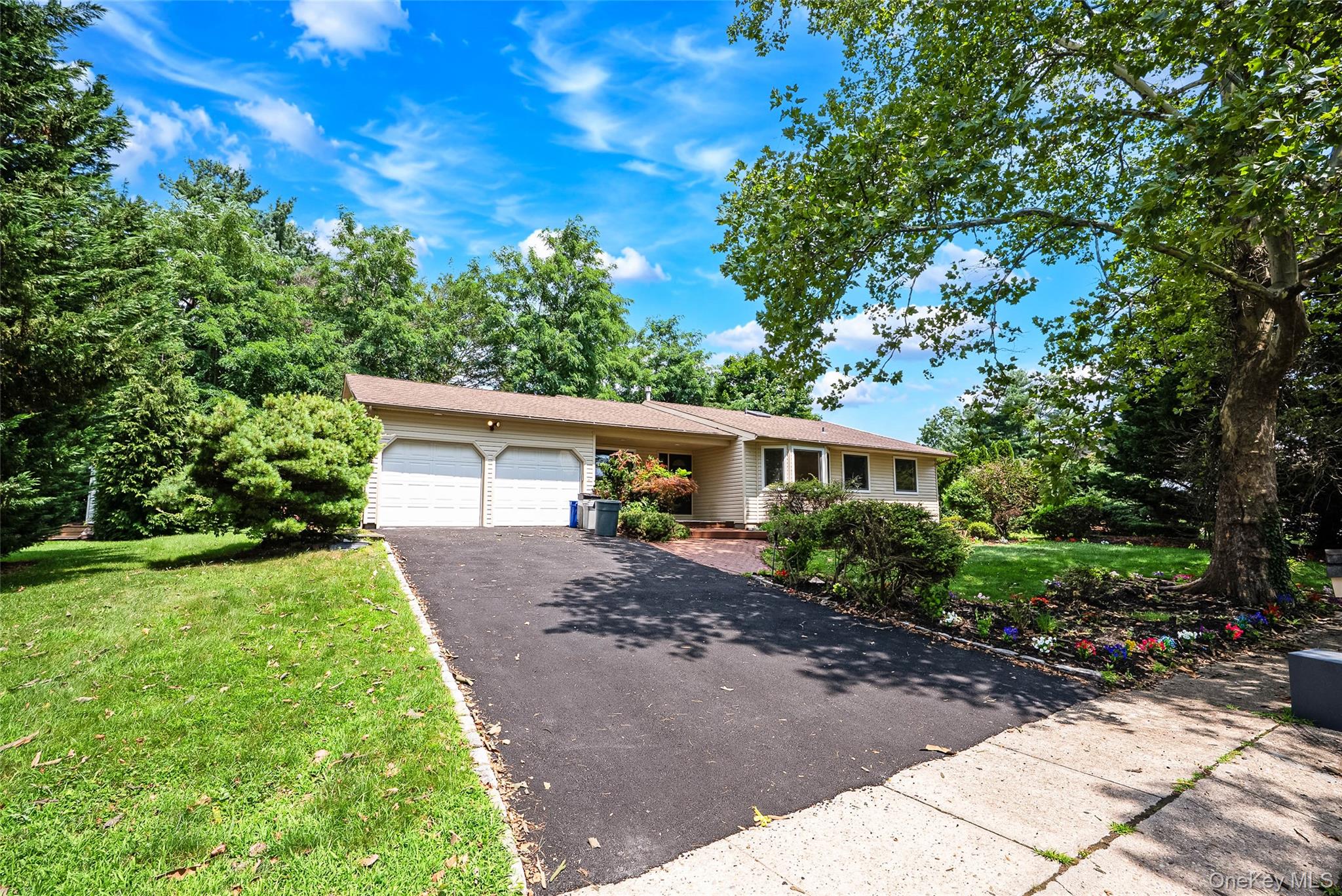 15 Dix Circle – For Sale photo 8