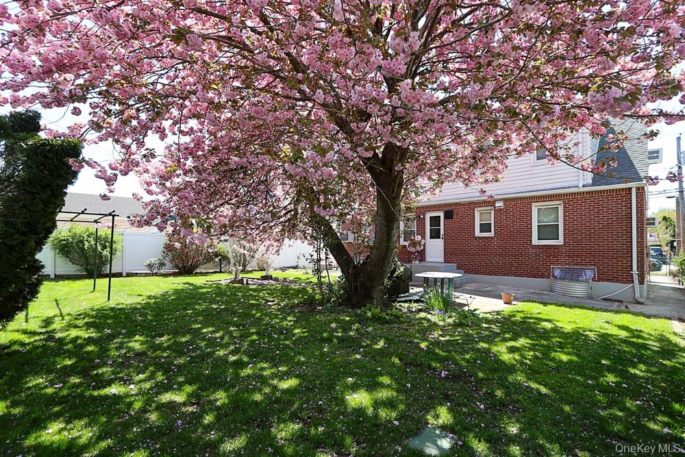 560 N 6th Street – For Sale photo 29
