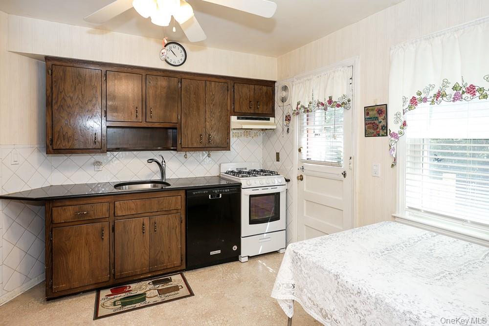 560 N 6th Street – For Sale photo 12