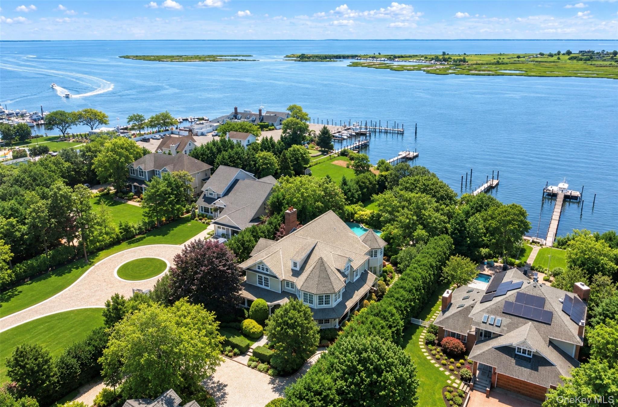 608 Shore Drive – For Sale photo 2