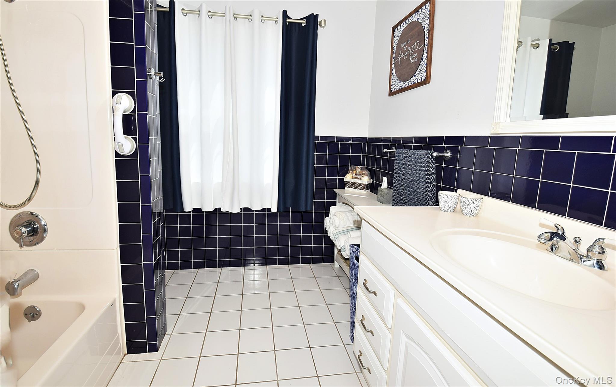 587 Johnson Avenue – For Sale photo 14