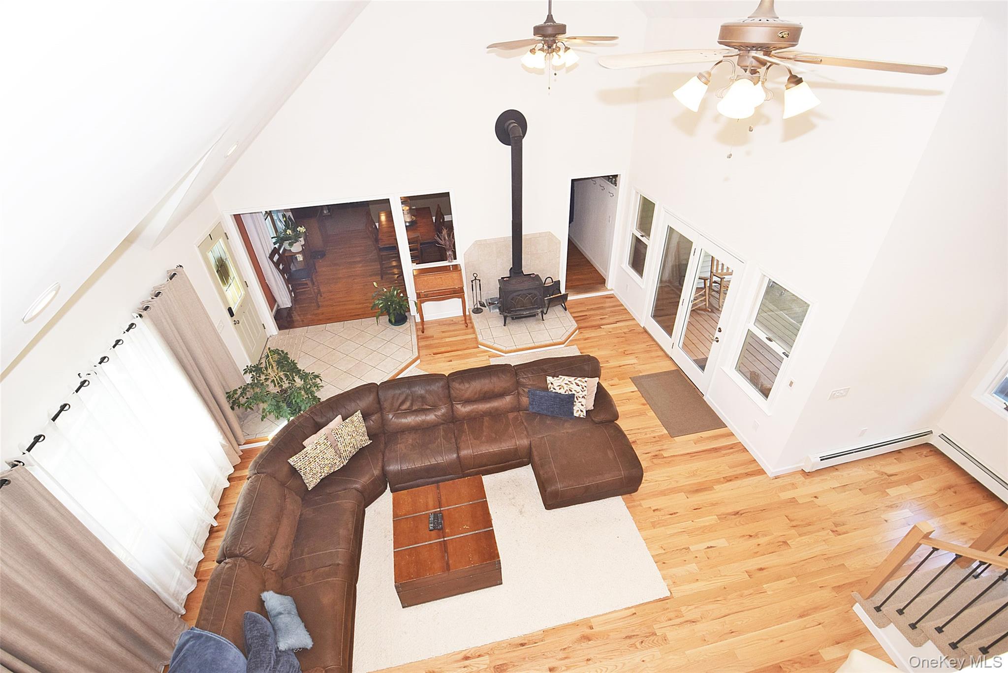 587 Johnson Avenue – For Sale photo 5