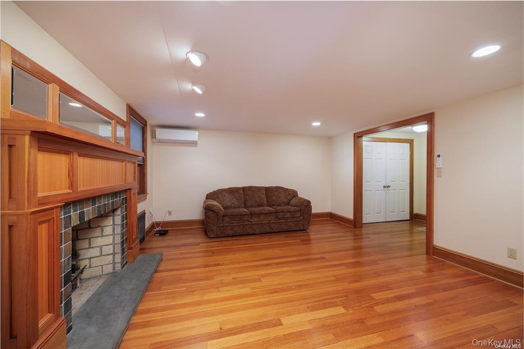 200 Lincoln Avenue – For Rent photo 3