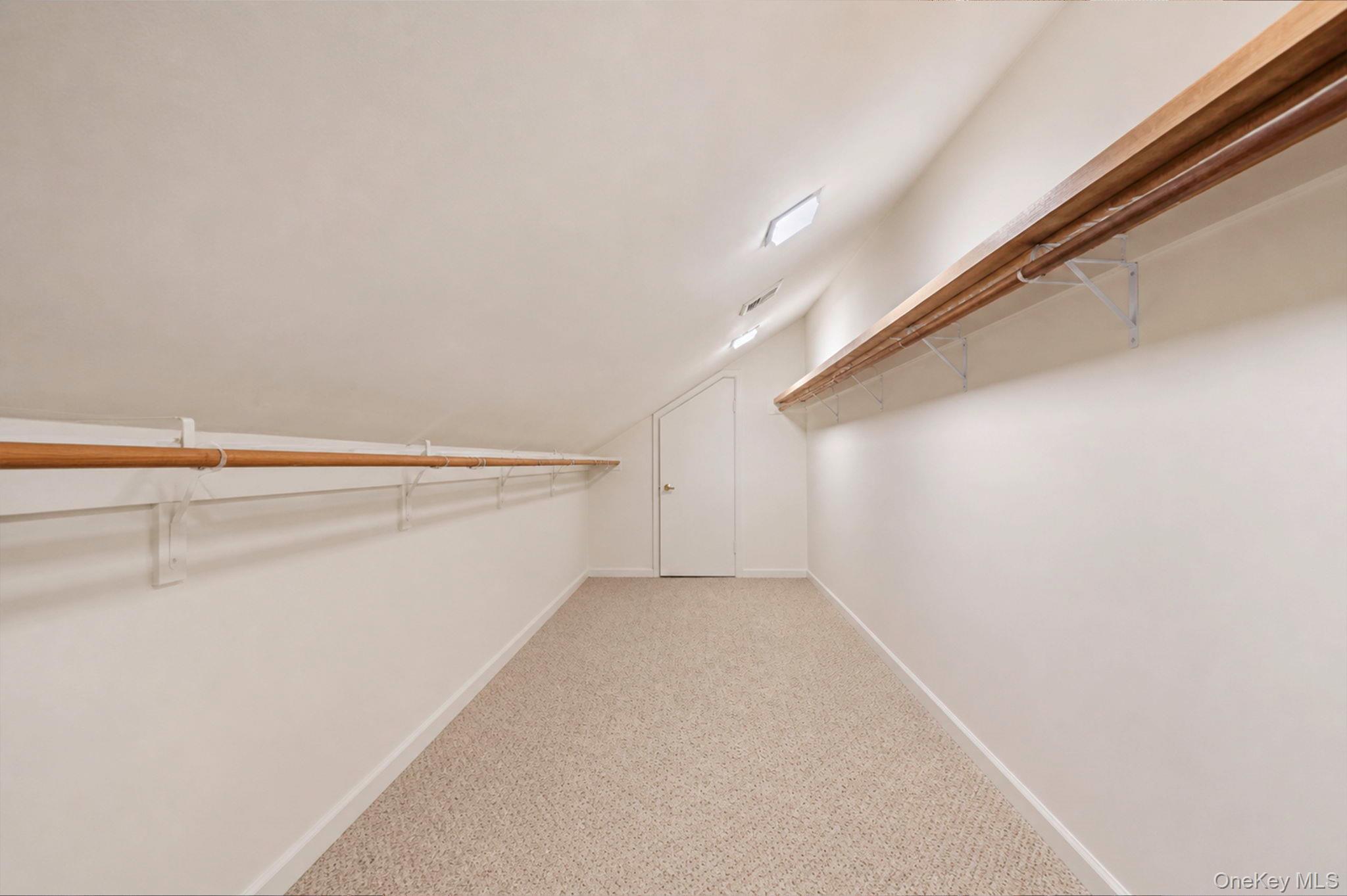 5 Kew Court – For Sale photo 29
