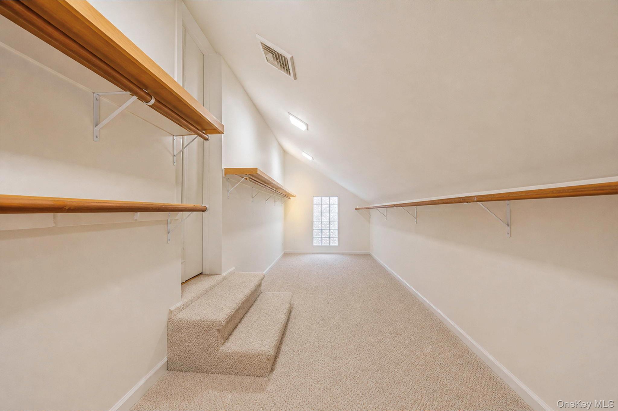 5 Kew Court – For Sale photo 30
