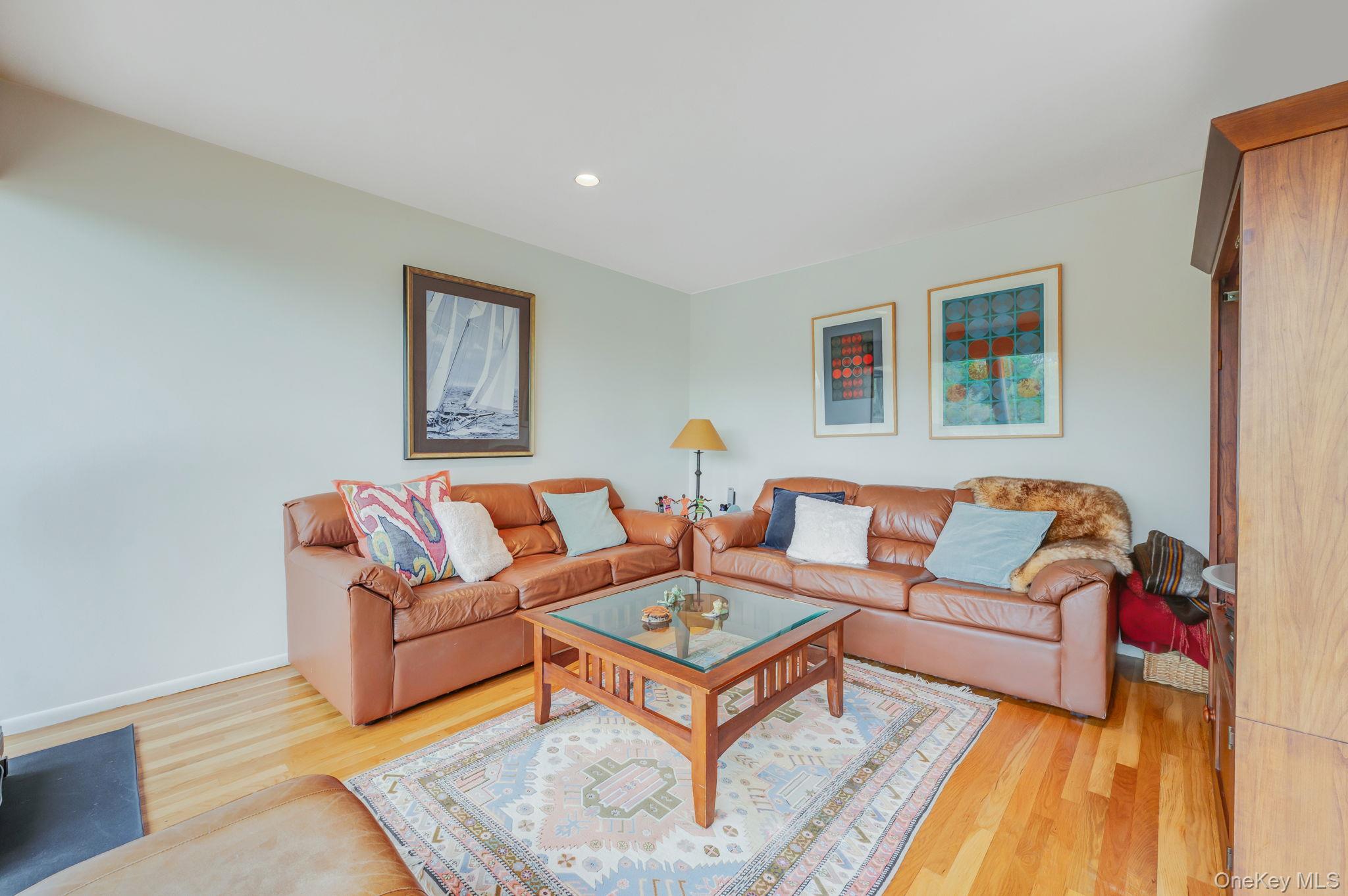5 Kew Court – For Sale photo 16