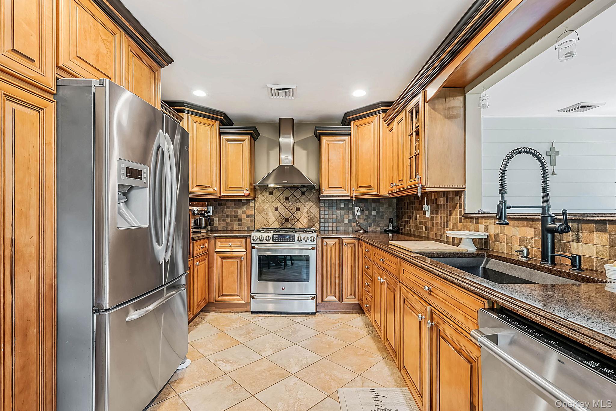 91 Traction Boulevard – For Sale photo 11