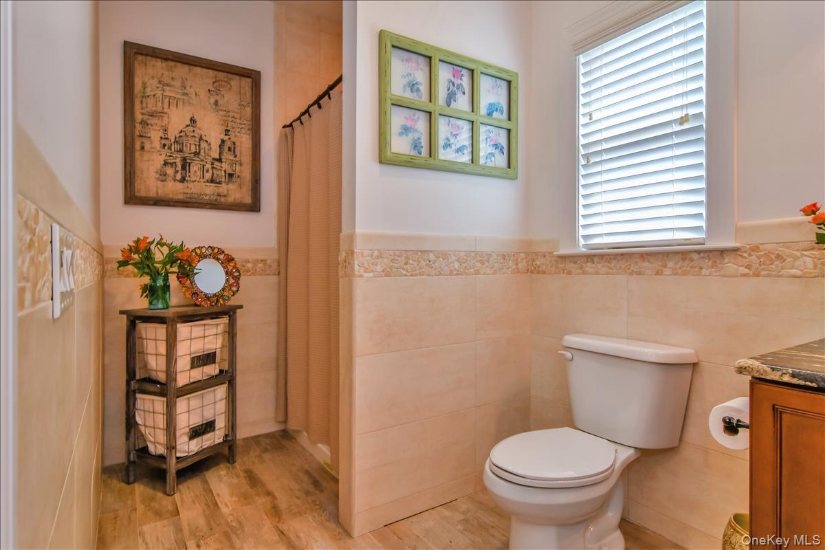 954 Glenridge Avenue – For Sale photo 24