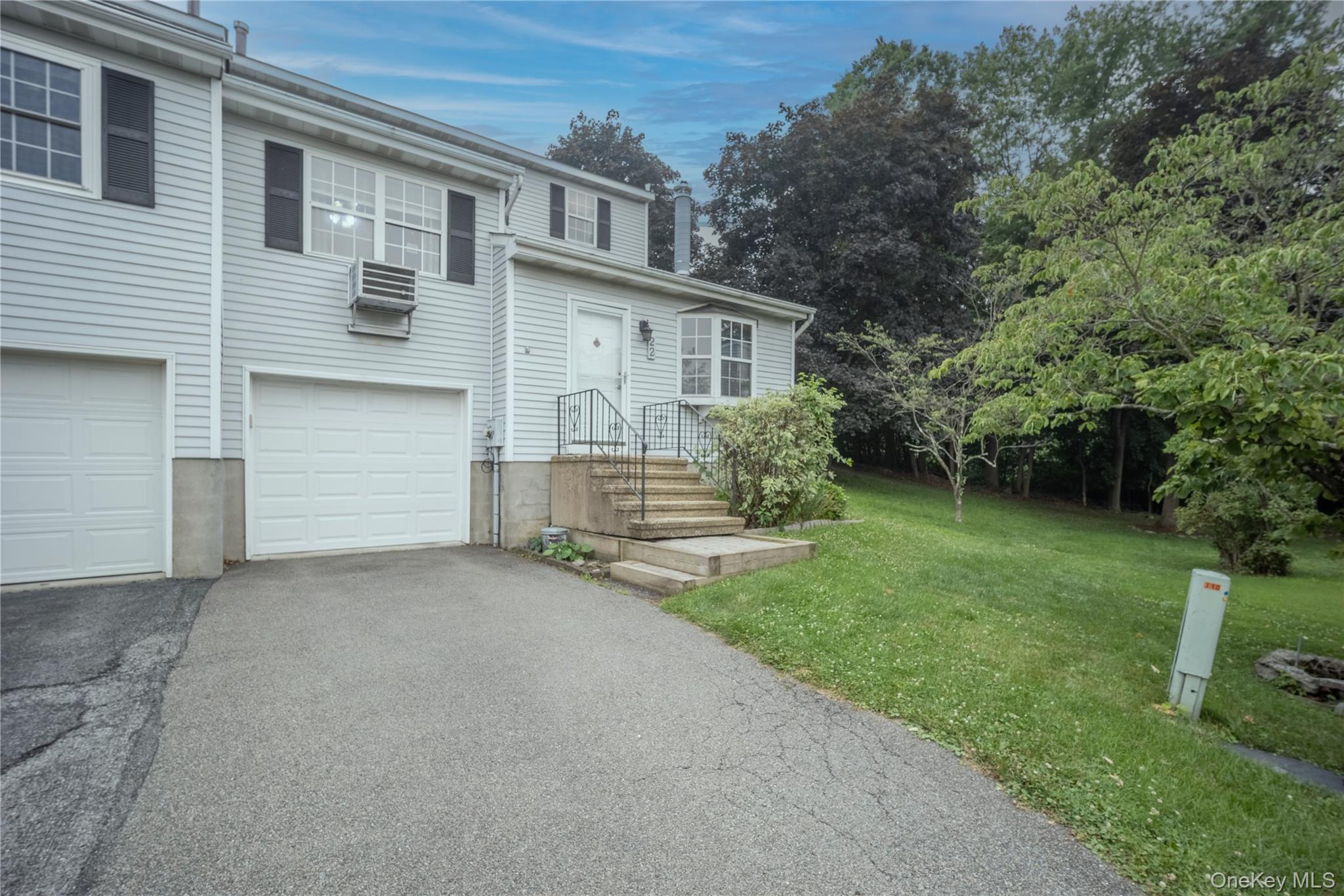 22 Hemlock Court – For Sale photo 2