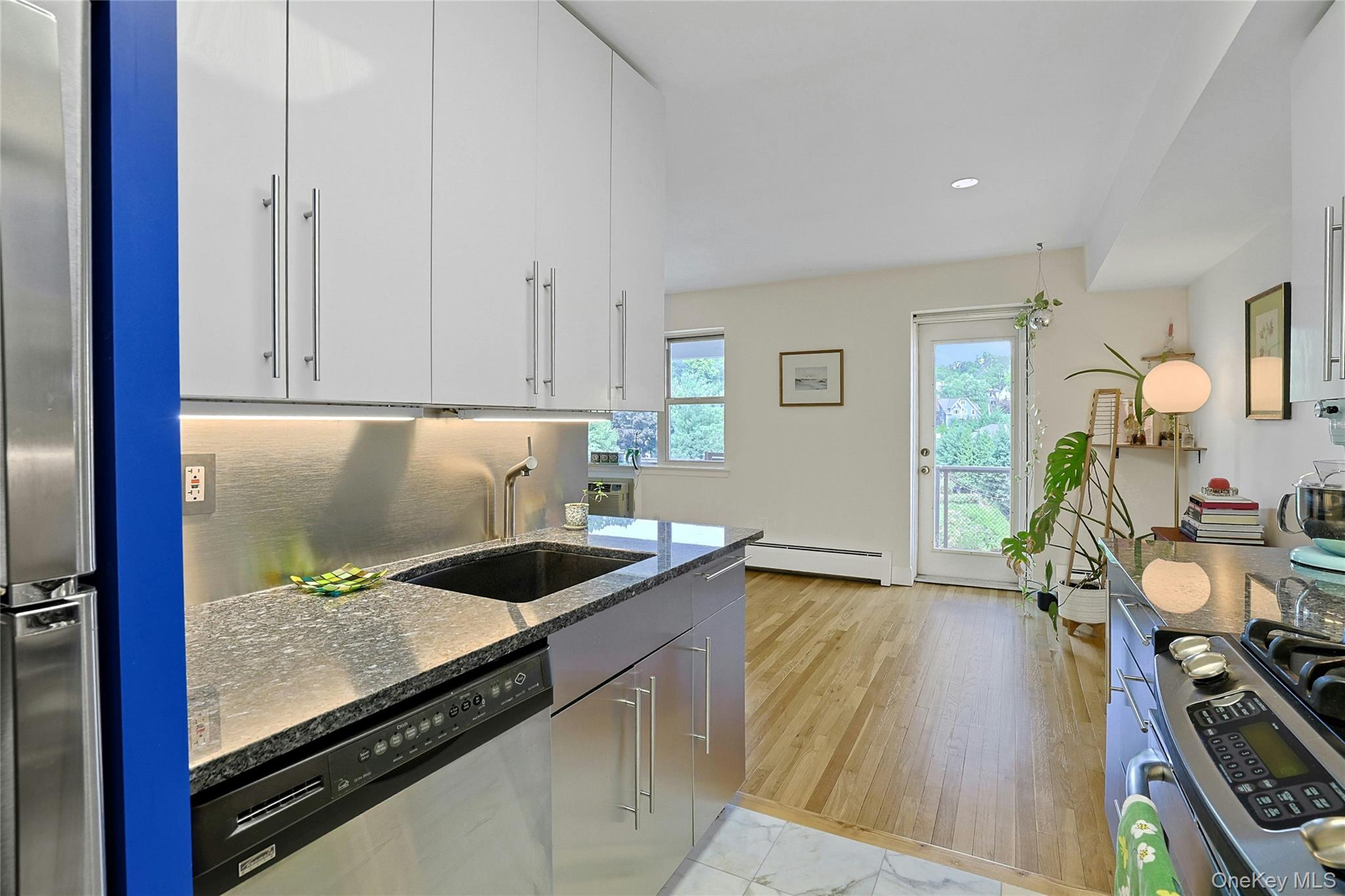 103 Gedney Street, Unit 6G photo 24