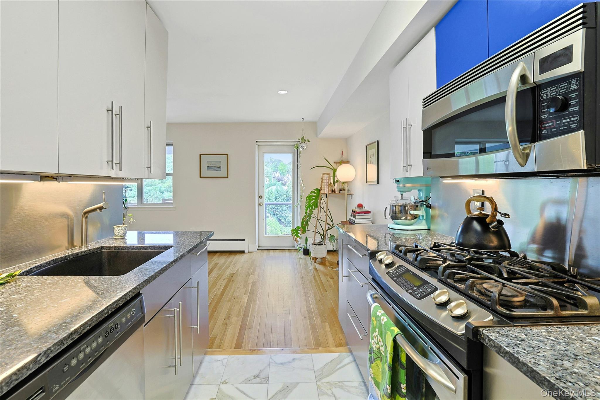 103 Gedney Street, Unit 6G photo 22