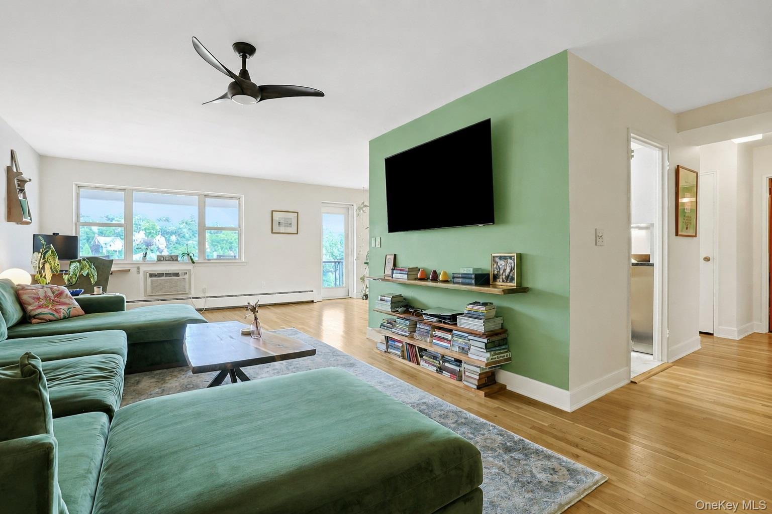 103 Gedney Street, Unit 6G photo 7