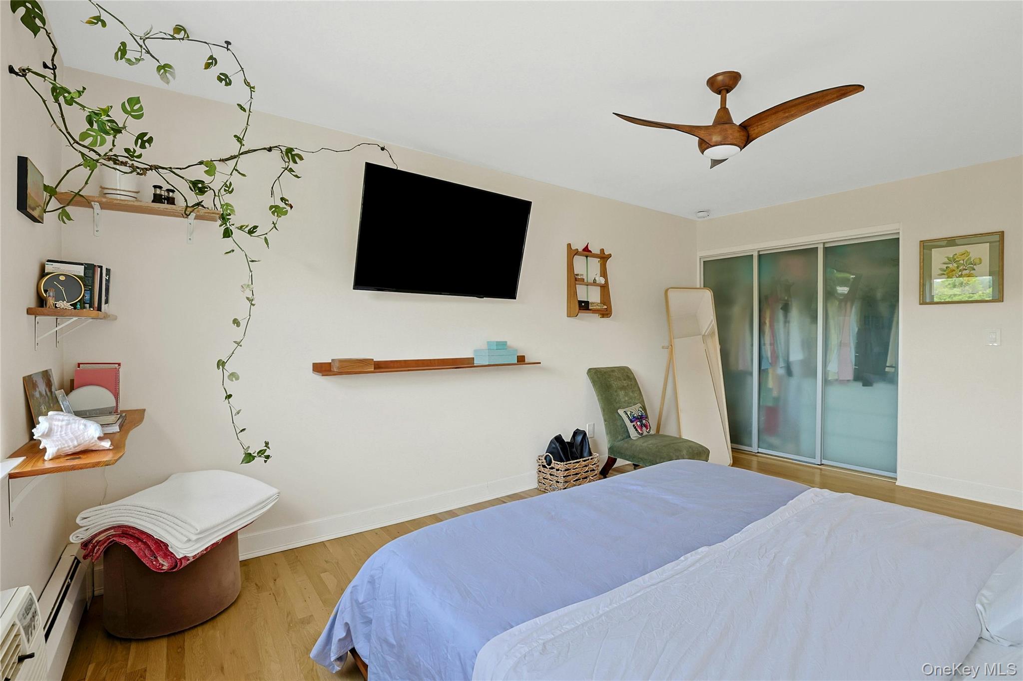 103 Gedney Street, Unit 6G photo 27
