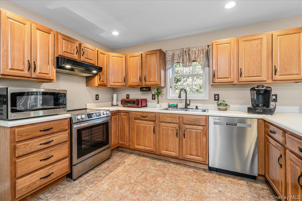70 Orchard Crest Drive – For Rent photo 20
