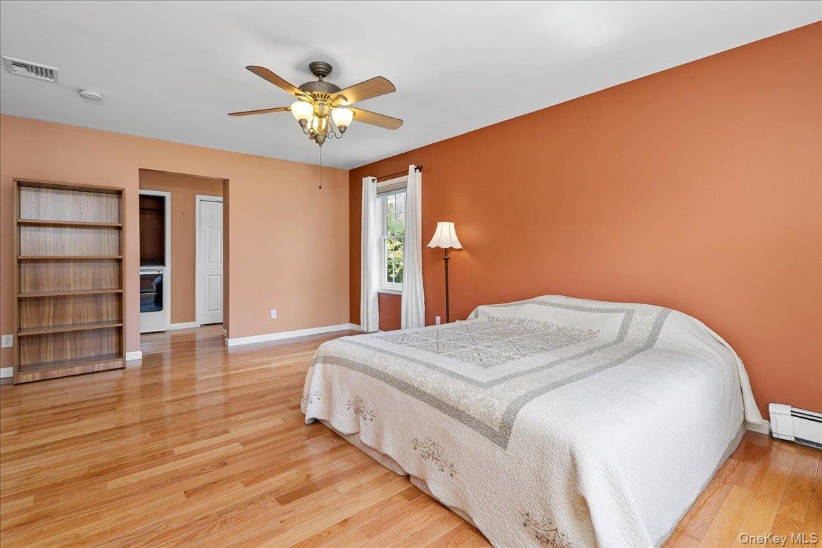 70 Orchard Crest Drive – For Rent photo 7