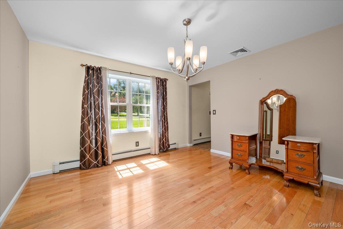 70 Orchard Crest Drive – For Rent photo 16