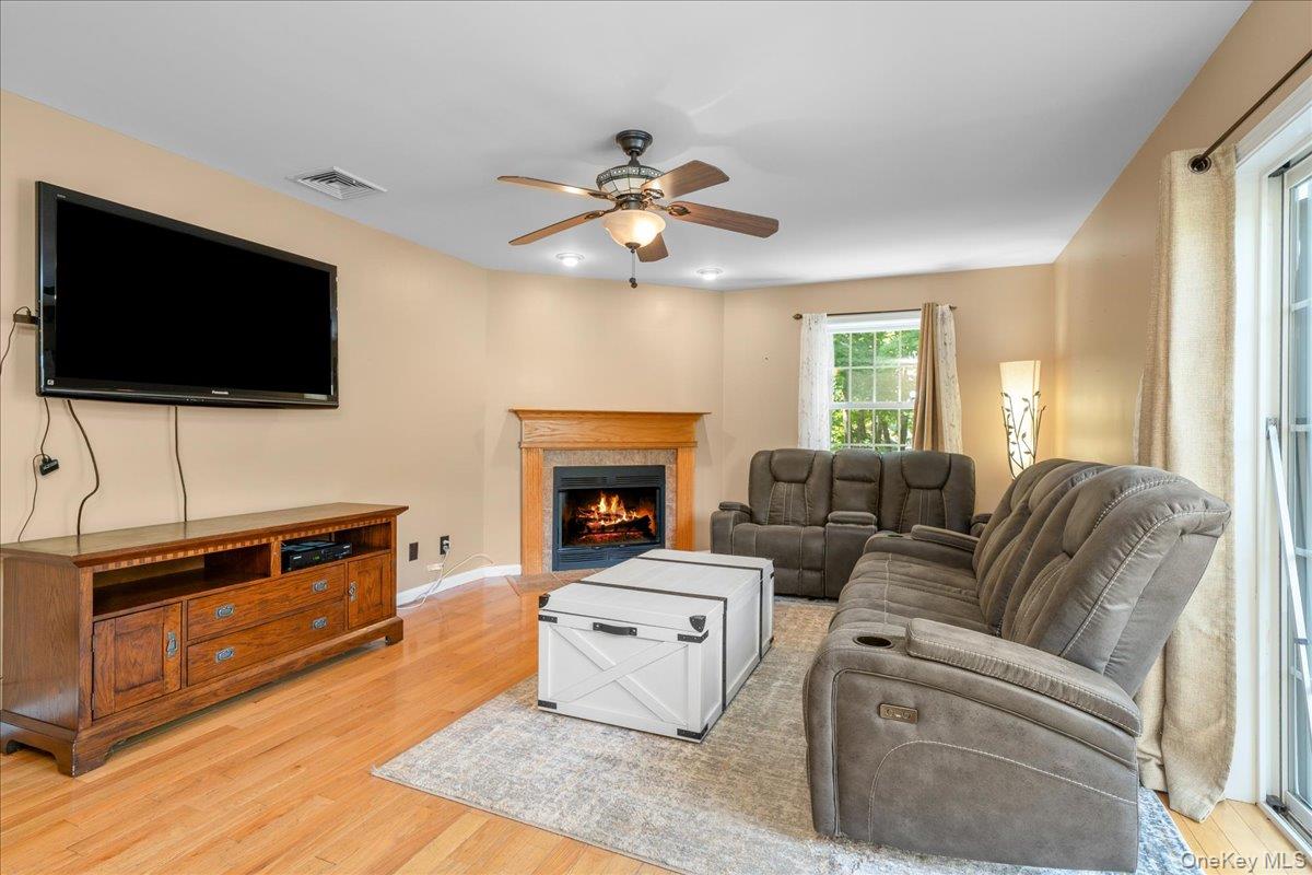 70 Orchard Crest Drive – For Rent photo 23