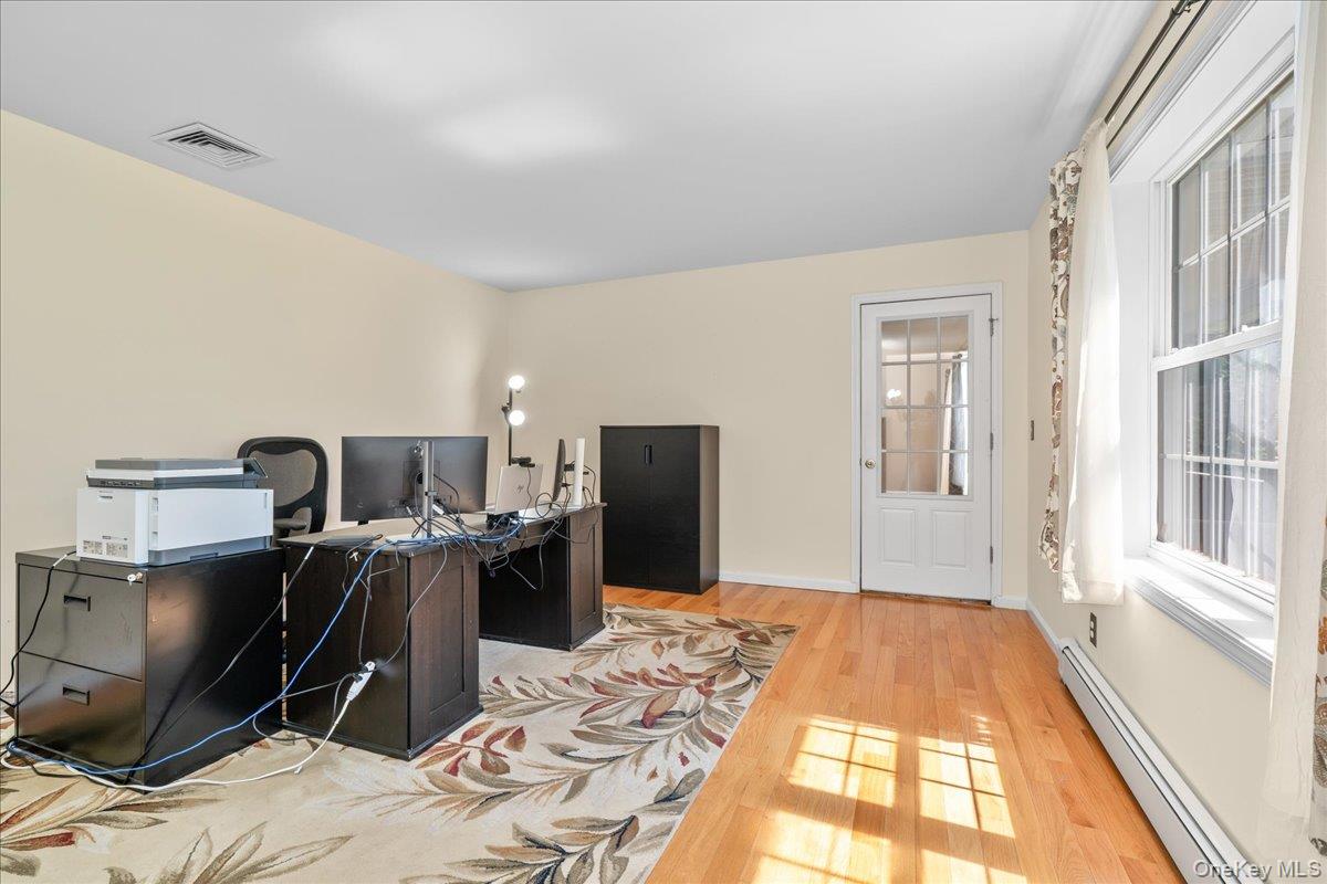 70 Orchard Crest Drive – For Rent photo 12