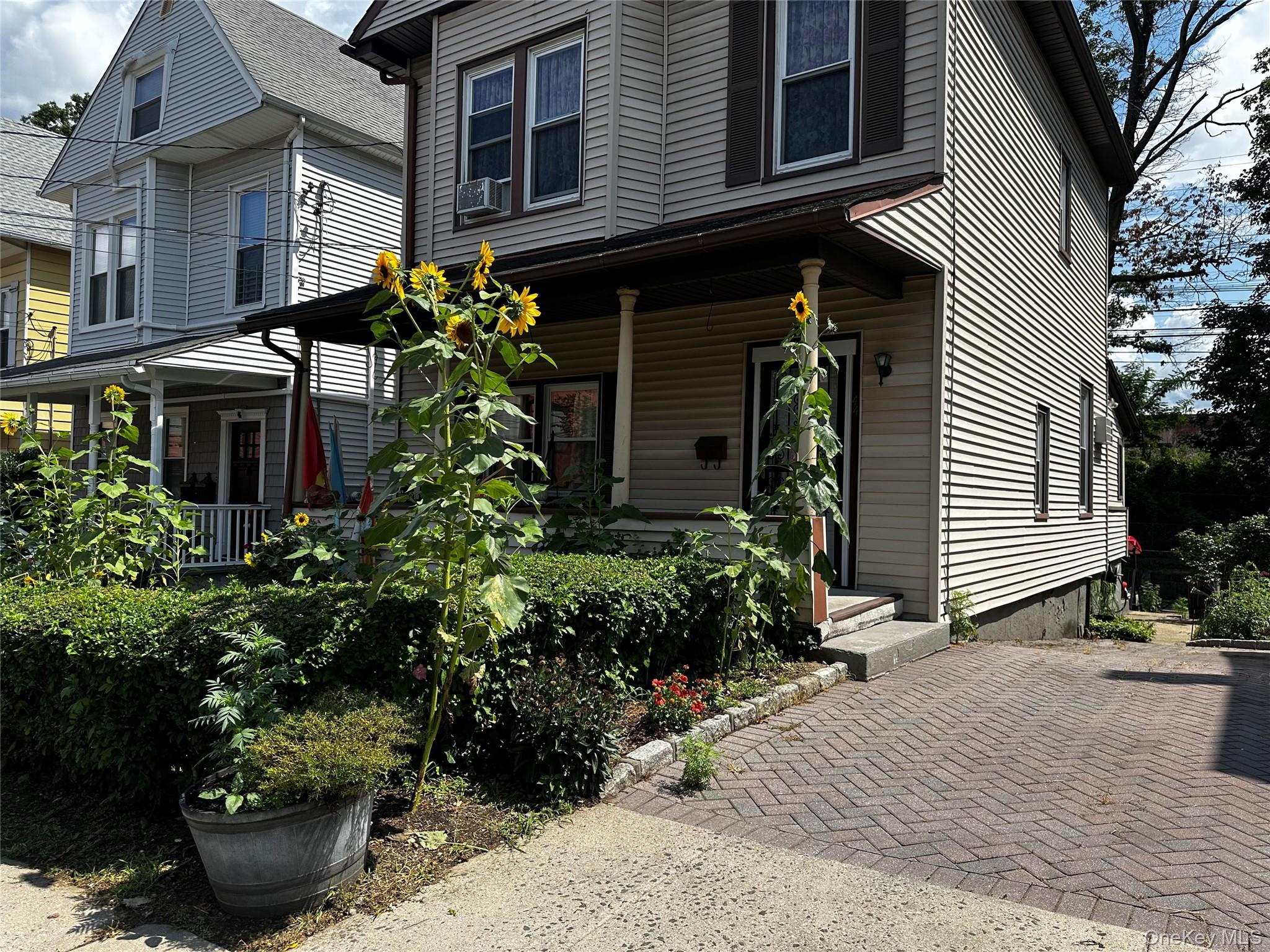 44 Claremont Place – For Sale