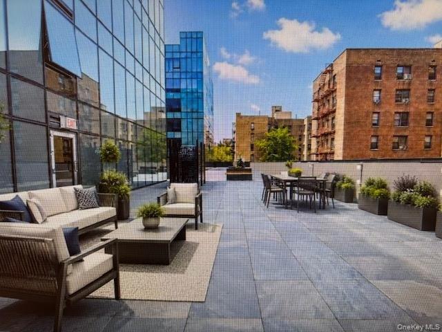 14449 Northern Boulevard, Unit 718 photo 12
