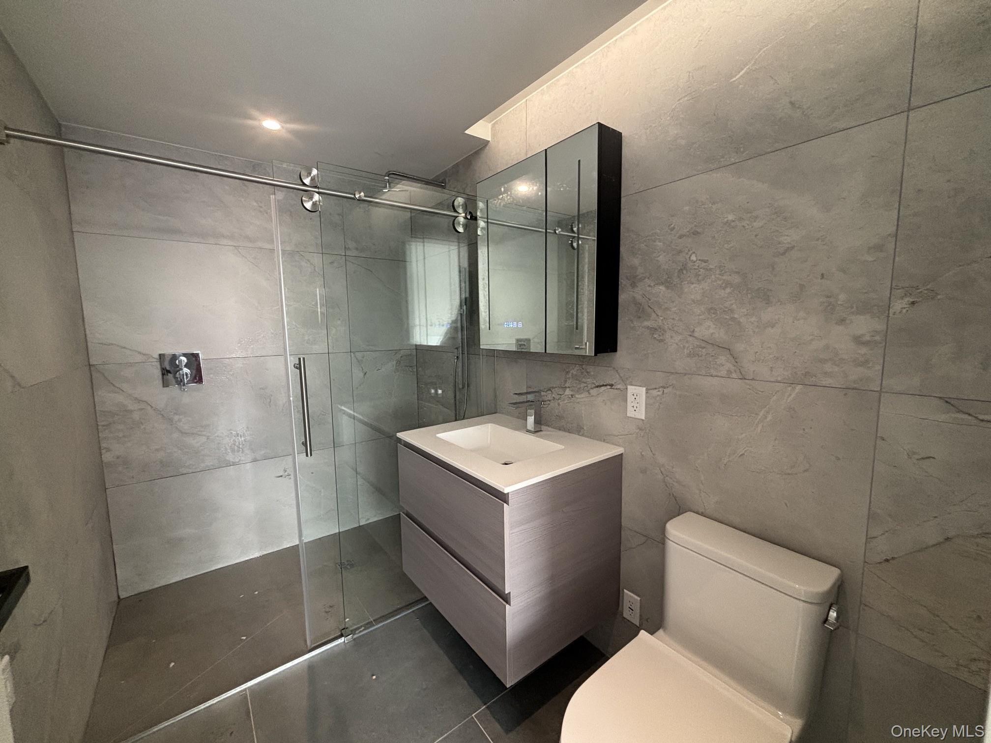 14449 Northern Boulevard, Unit 718 photo 20