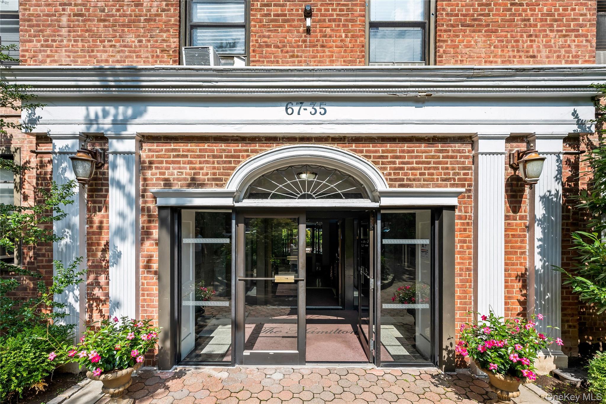 67-35 Yellowstone Boulevard, Unit 6A