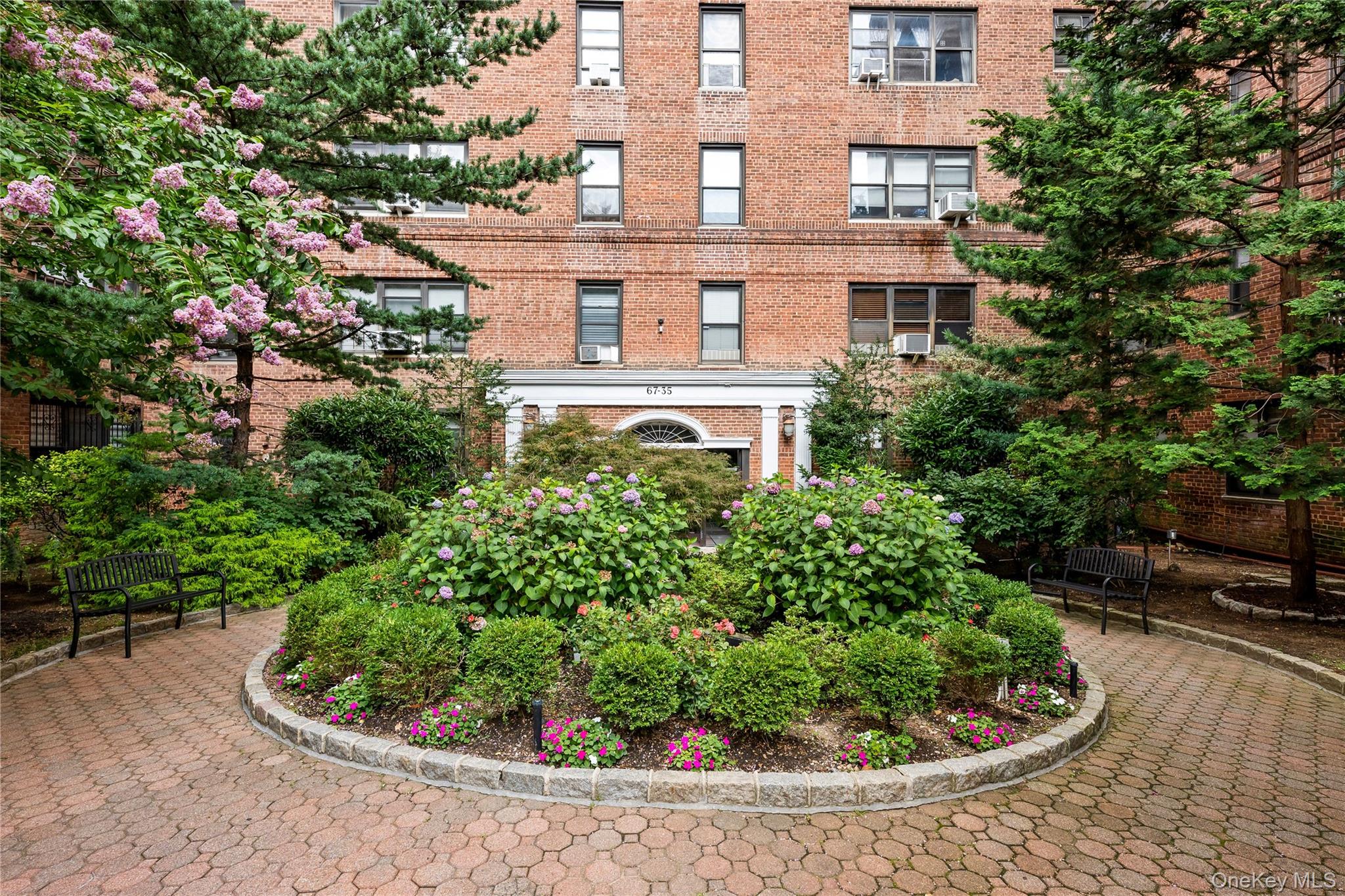 67-35 Yellowstone Boulevard, Unit 6A photo 12