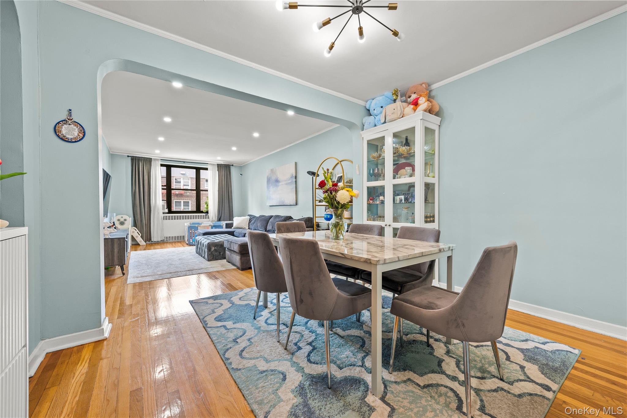 67-35 Yellowstone Boulevard, Unit 6A photo 5