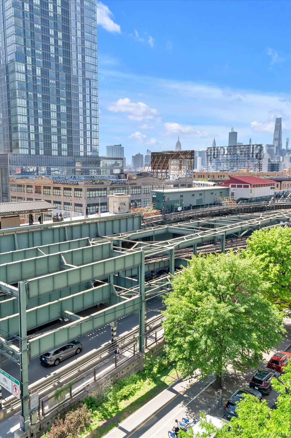 2415 Queens Plaza N, Unit 6B photo 8