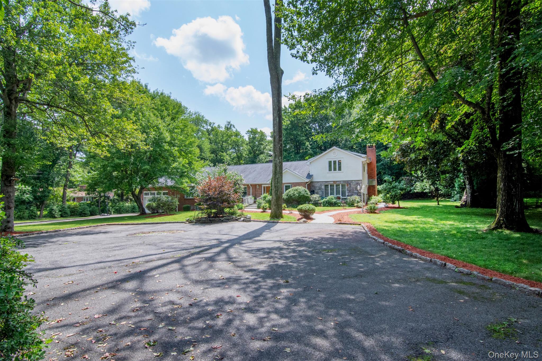 23 Barnaby Lane – For Sale photo 40