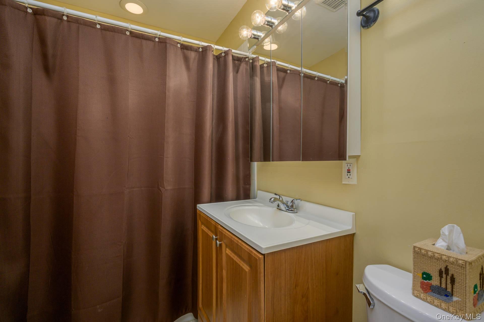 31 Washington Heights Avenue – For Sale photo 13