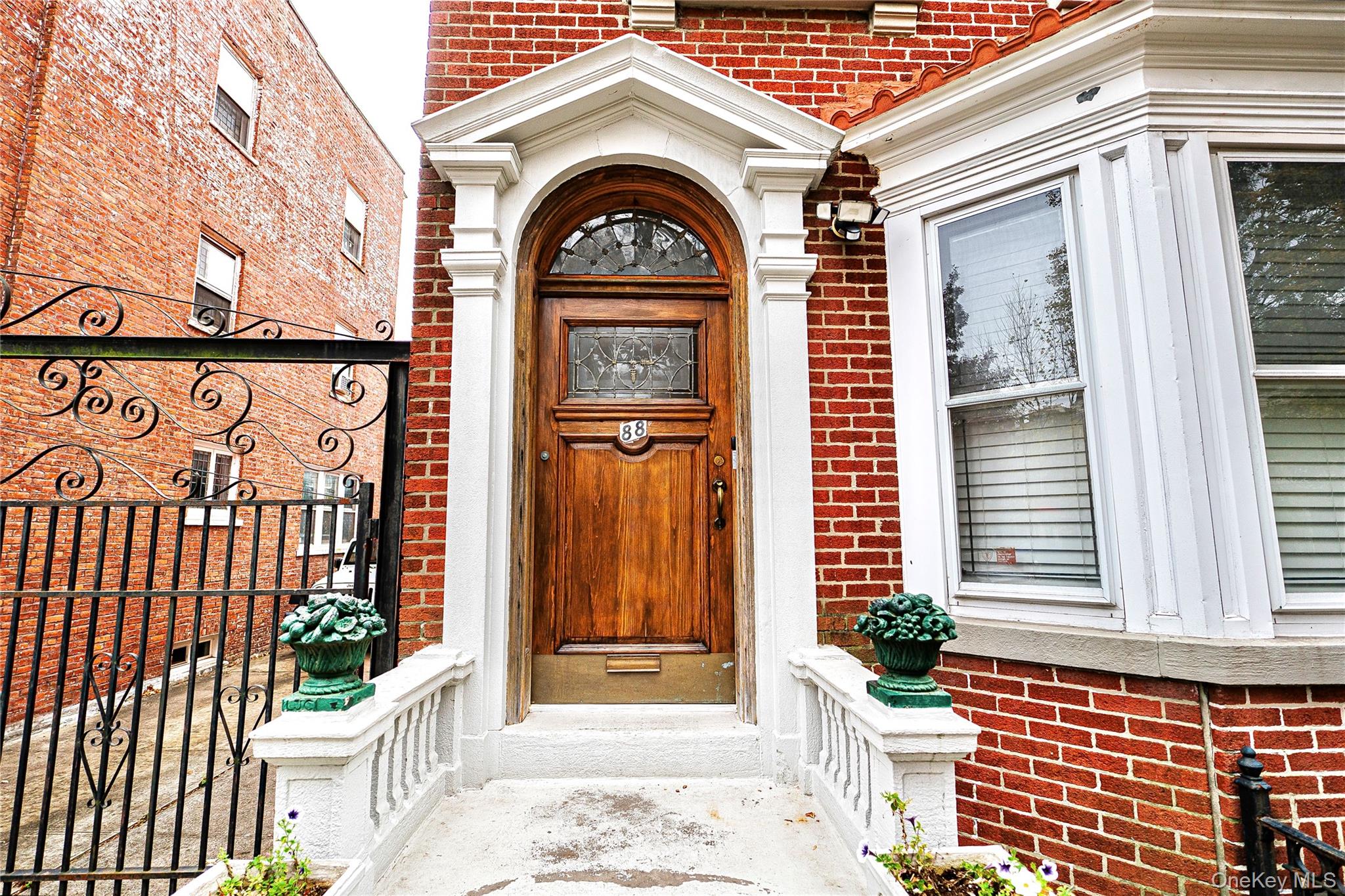 88 Midwood Street – For Sale photo 13