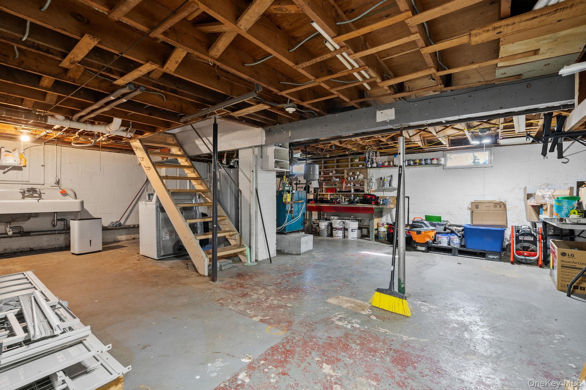 54 Boulevard – For Sale photo 37