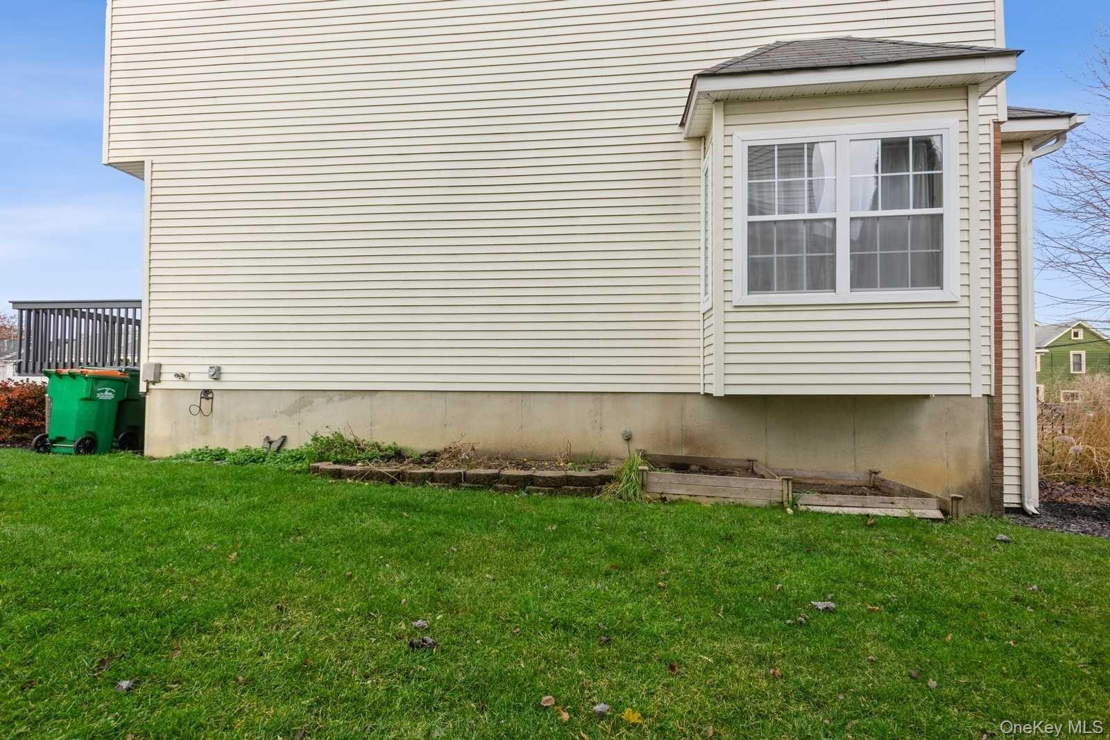 52 Schenck Avenue – For Rent photo 7