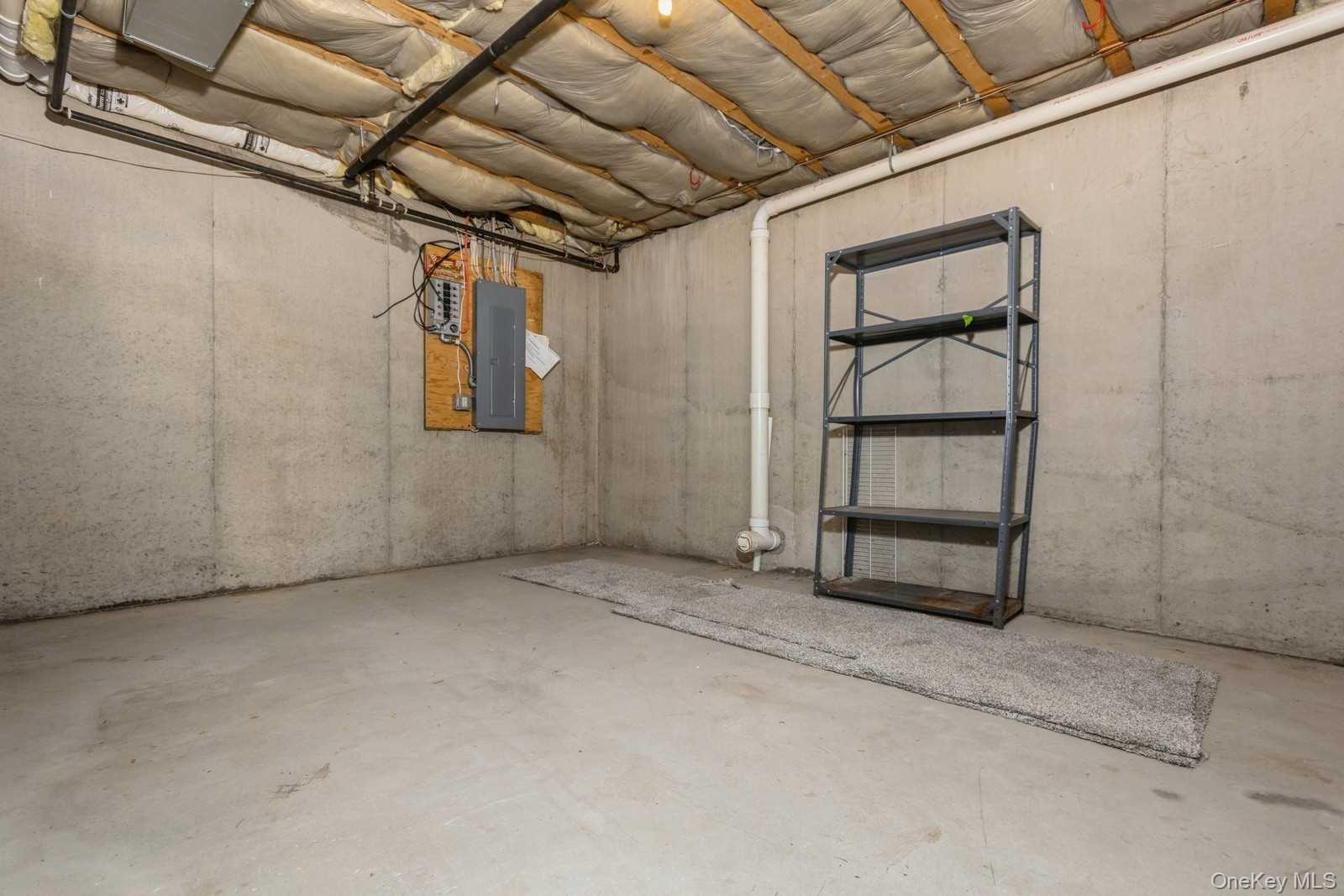 52 Schenck Avenue – For Rent photo 29