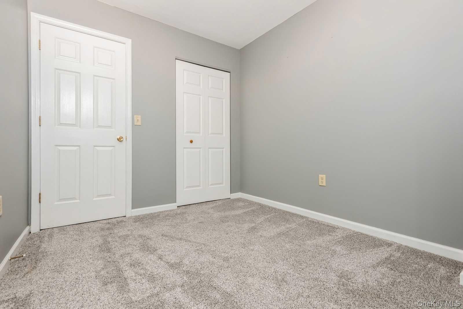 52 Schenck Avenue – For Rent photo 19