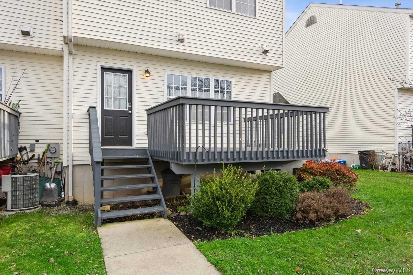 52 Schenck Avenue – For Rent photo 33