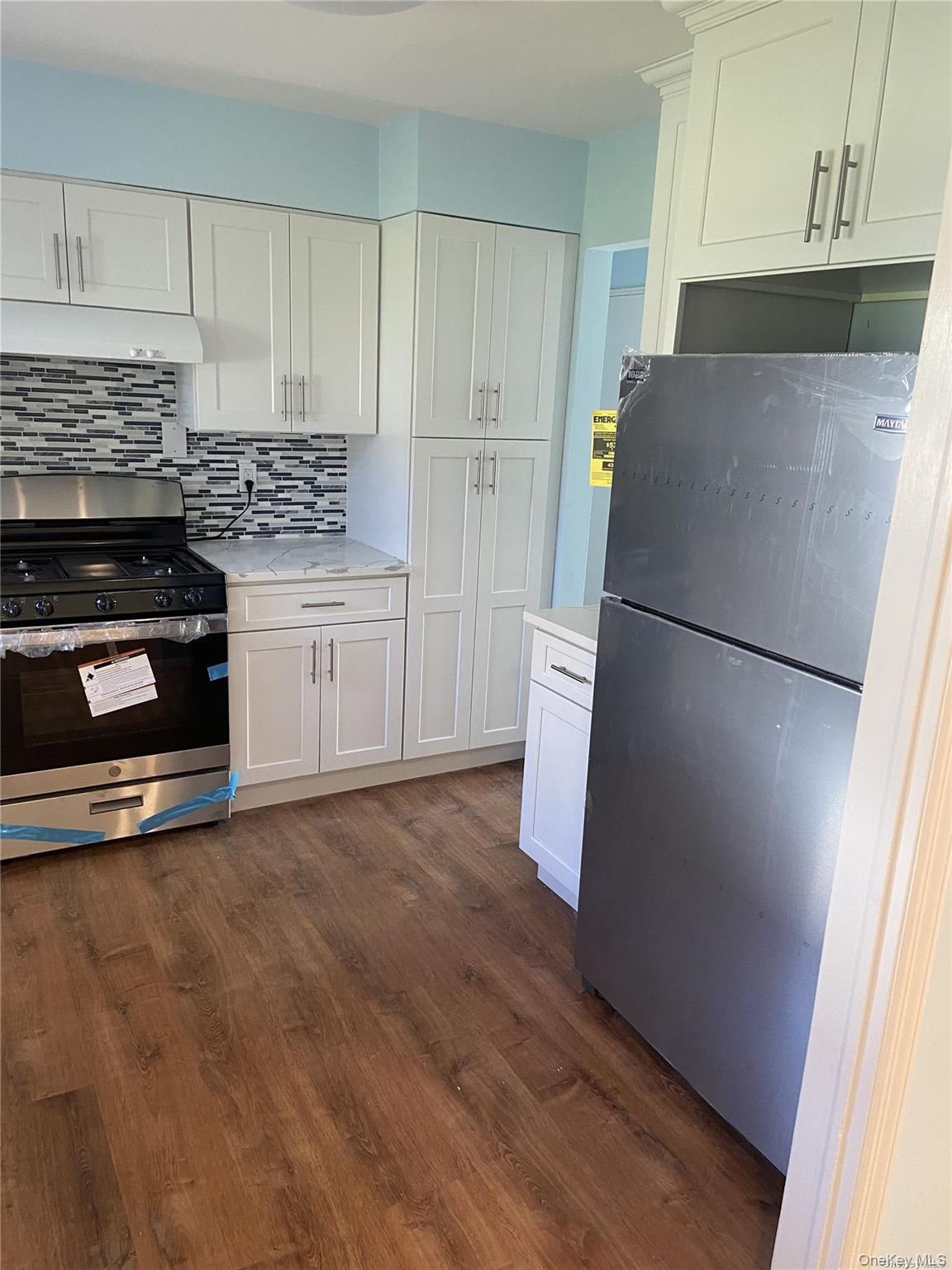 83-08 Langdale Street, Unit 1 photo 2