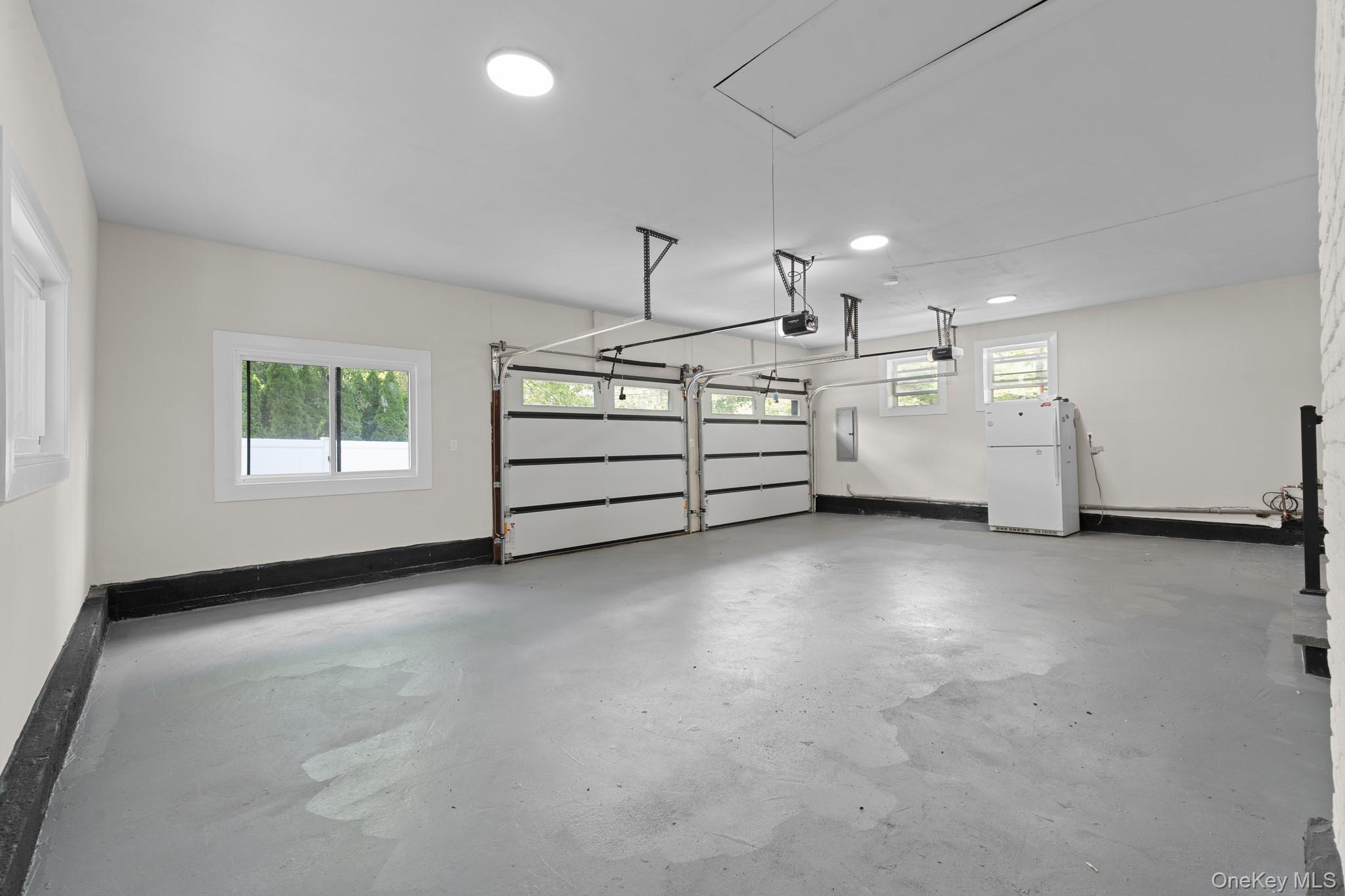 1 Greg Lane – For Sale photo 34