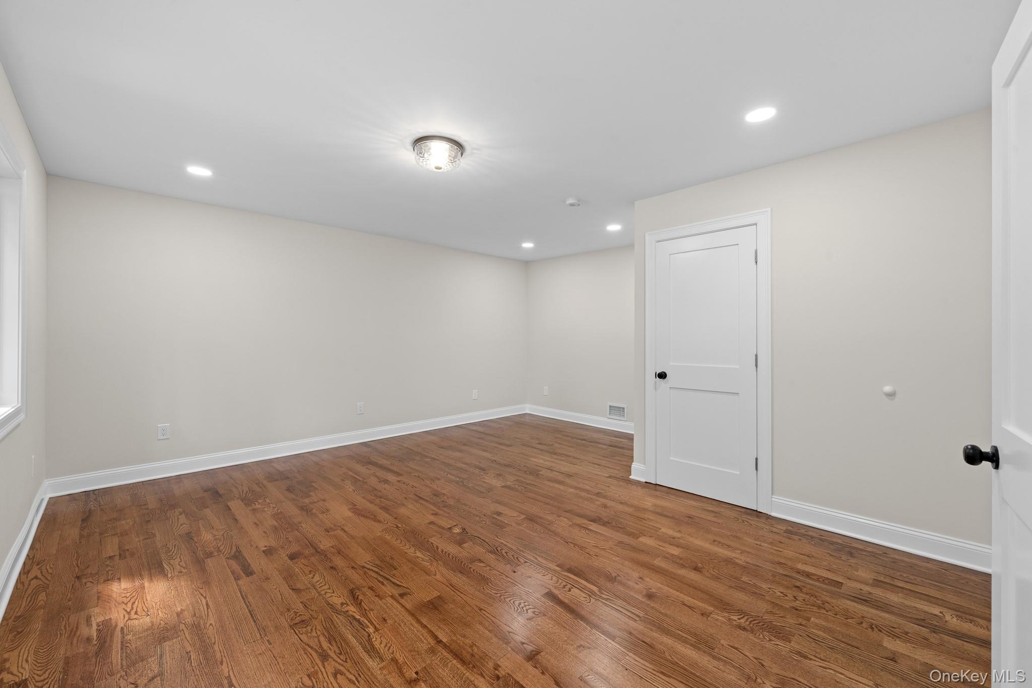 1 Greg Lane – For Sale photo 20