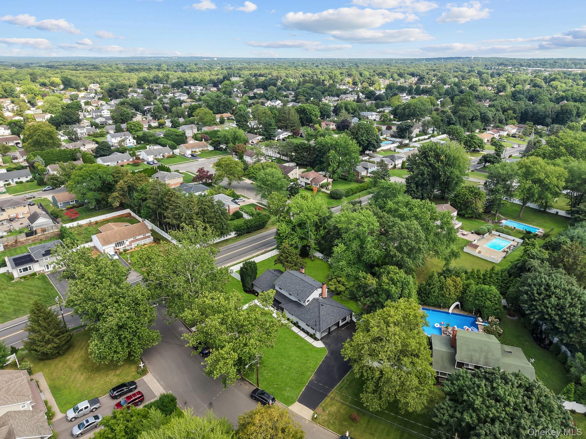 1 Greg Lane – For Sale photo 40